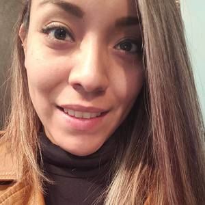 Meet your Posher, Daniela